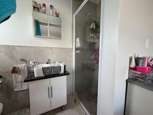 2 Bedroom Property for Sale in Reebok Western Cape